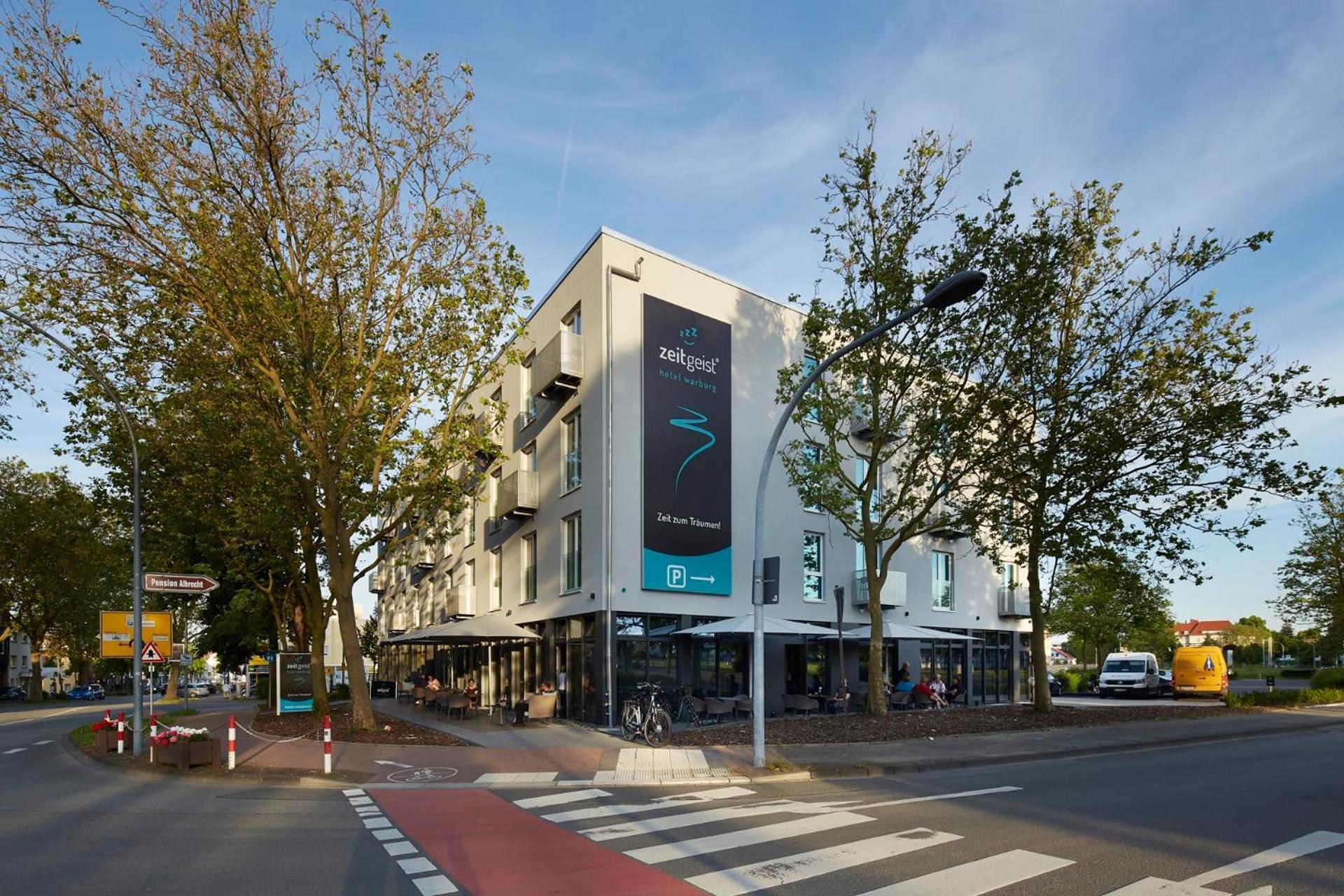 Hotel Zeitgeist Warburg Extérieur photo